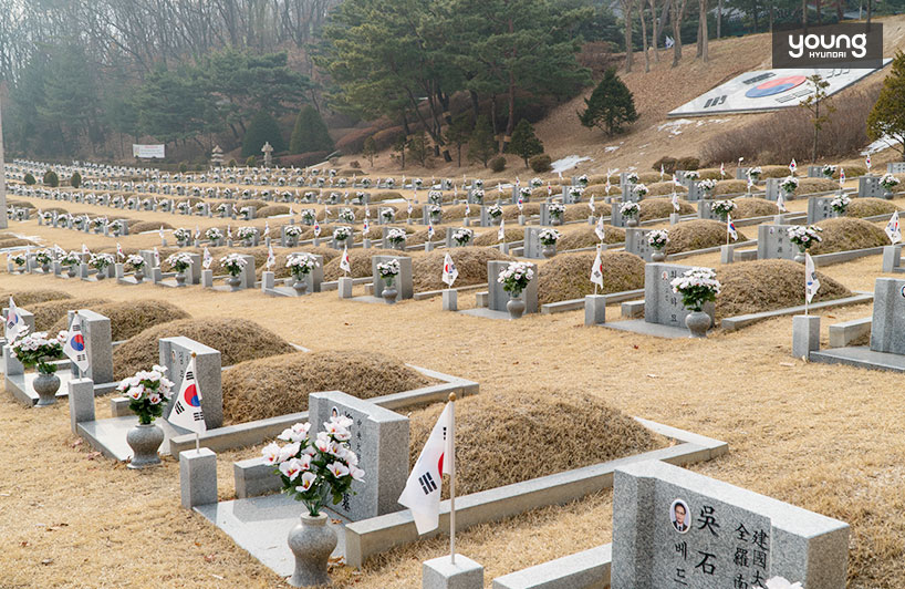 ▲ '국립 4.19 민주묘지'의 묘역